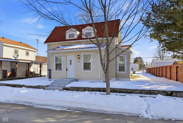 104 S Broad Street, Mooreland, IN 47360