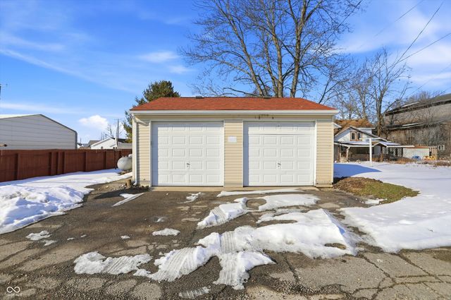 104 S Broad Street, Mooreland, IN 47360