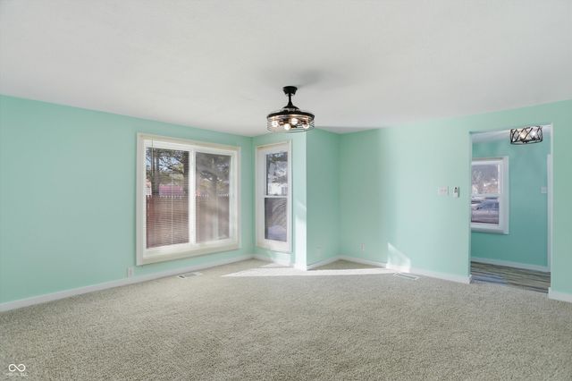 104 S Broad Street, Mooreland, IN 47360