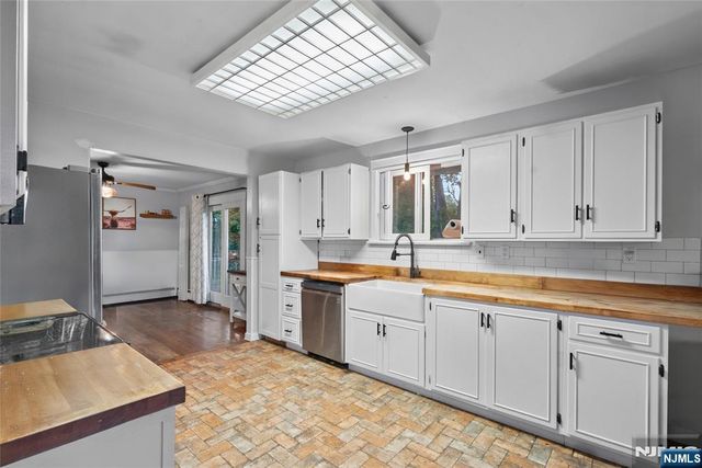 20 Bunn Road, Hamburg, NJ 07419