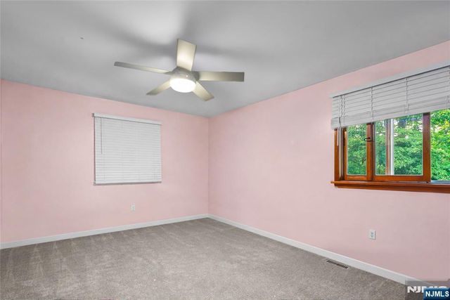 20 Bunn Road, Hamburg, NJ 07419
