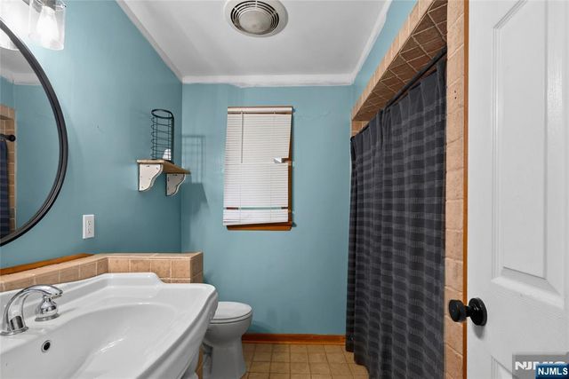20 Bunn Road, Hamburg, NJ 07419