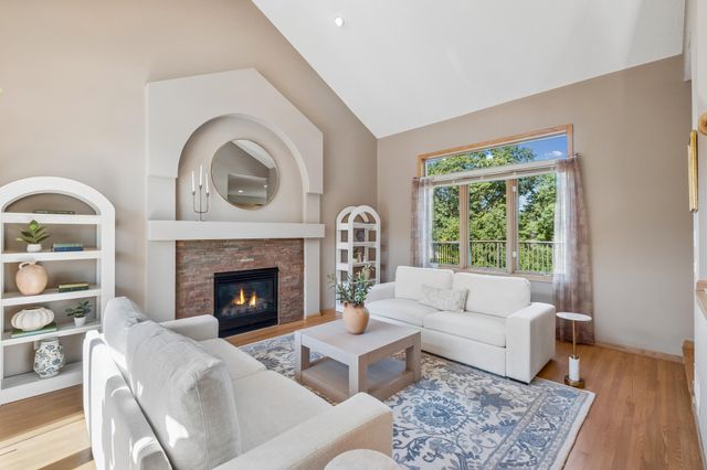 2078 Royale Drive, Eagan, MN 55122