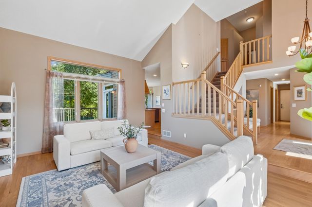 2078 Royale Drive, Eagan, MN 55122