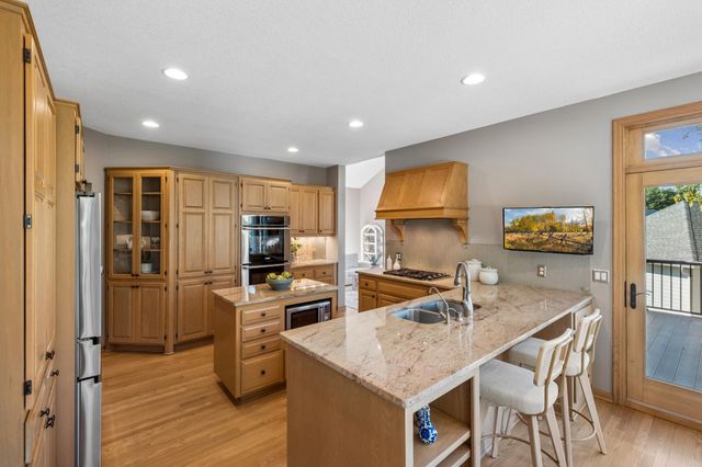2078 Royale Drive, Eagan, MN 55122