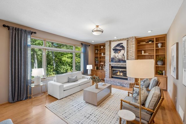 2078 Royale Drive, Eagan, MN 55122