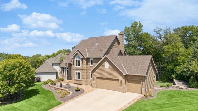 2078 Royale Drive, Eagan, MN 55122