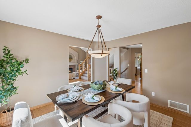2078 Royale Drive, Eagan, MN 55122
