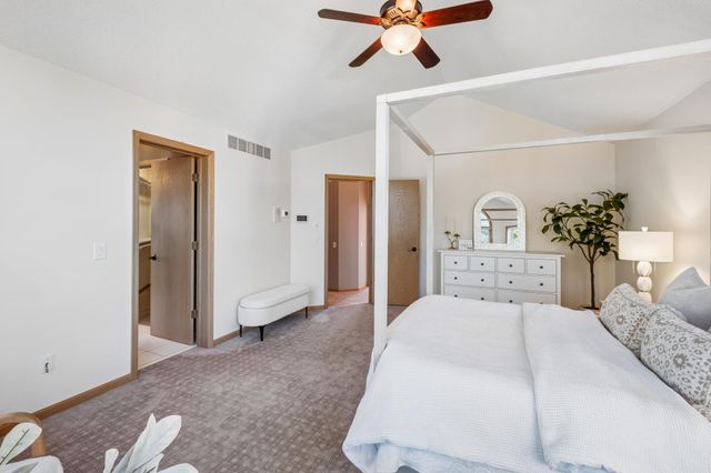 2078 Royale Drive, Eagan, MN 55122