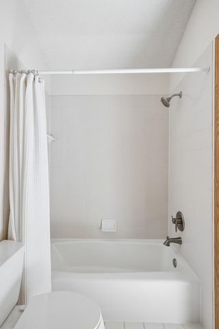 2078 Royale Drive, Eagan, MN 55122
