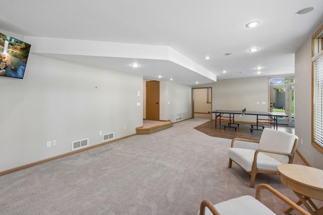 2078 Royale Drive, Eagan, MN 55122