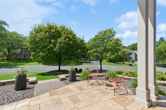 2078 Royale Drive, Eagan, MN 55122