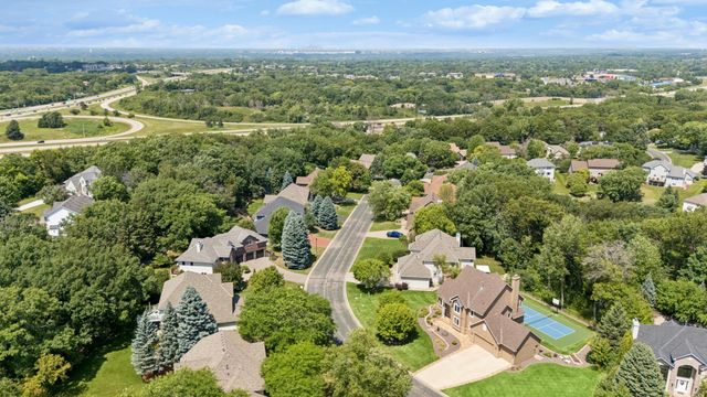 2078 Royale Drive, Eagan, MN 55122