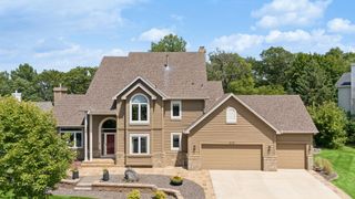 2078 Royale Drive, Eagan, MN 55122