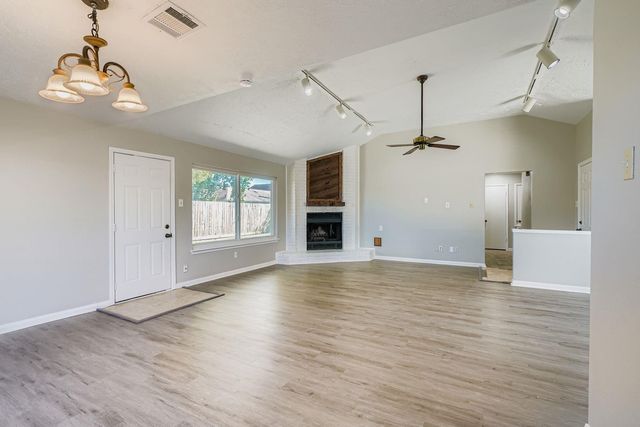 2115 Pepperglen Court, Missouri City, TX 77489