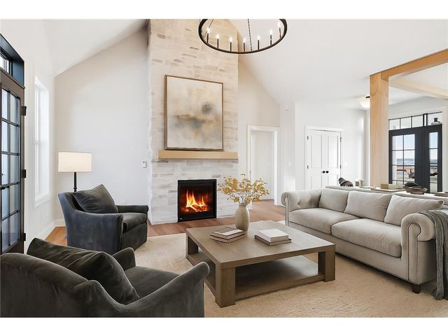 610 Field Point Street, Roberts, WI 54023