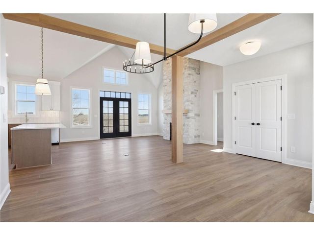 610 Field Point Street, Roberts, WI 54023