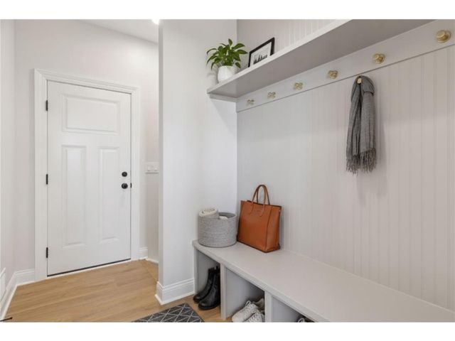 610 Field Point Street, Roberts, WI 54023