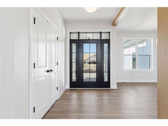 610 Field Point Street, Roberts, WI 54023