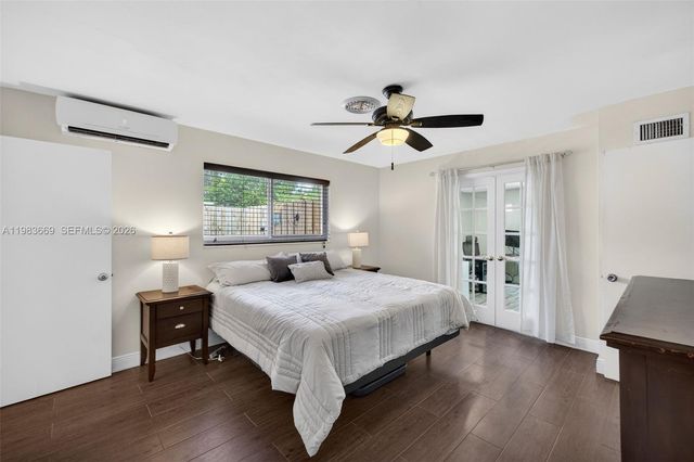 1401 NW 46th St, Fort Lauderdale, FL 33309