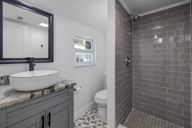 736 JACKSON STREET N 2, St Petersburg, FL 33705