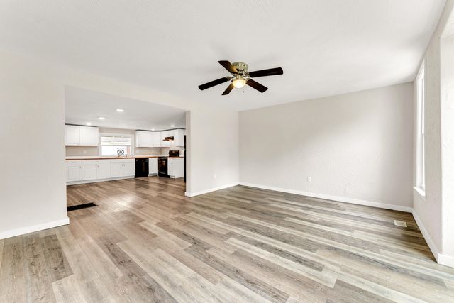 802 W Mount Vernon Street, Springfield, MO 65806