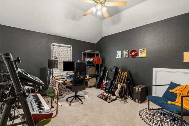 454 Fall CIR, Kyle, TX 78640