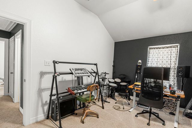 454 Fall CIR, Kyle, TX 78640