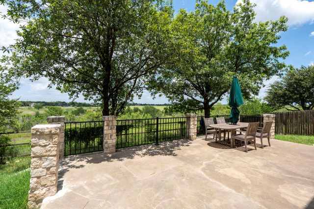 454 Fall CIR, Kyle, TX 78640