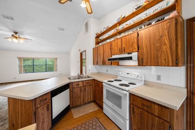 3561 W HILLTOP LANE, Dunnellon, FL 34433