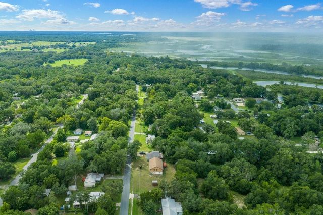 3561 W HILLTOP LANE, Dunnellon, FL 34433