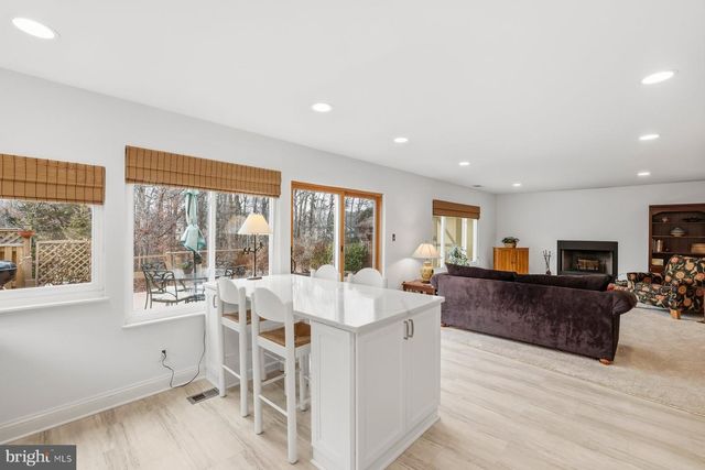 5948 HALL ST, Springfield, VA 22152