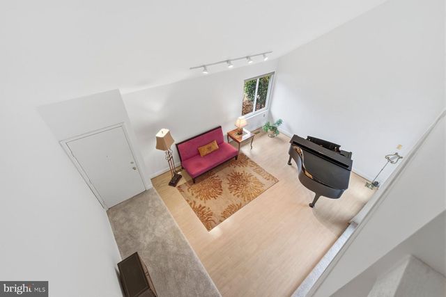 5948 HALL ST, Springfield, VA 22152