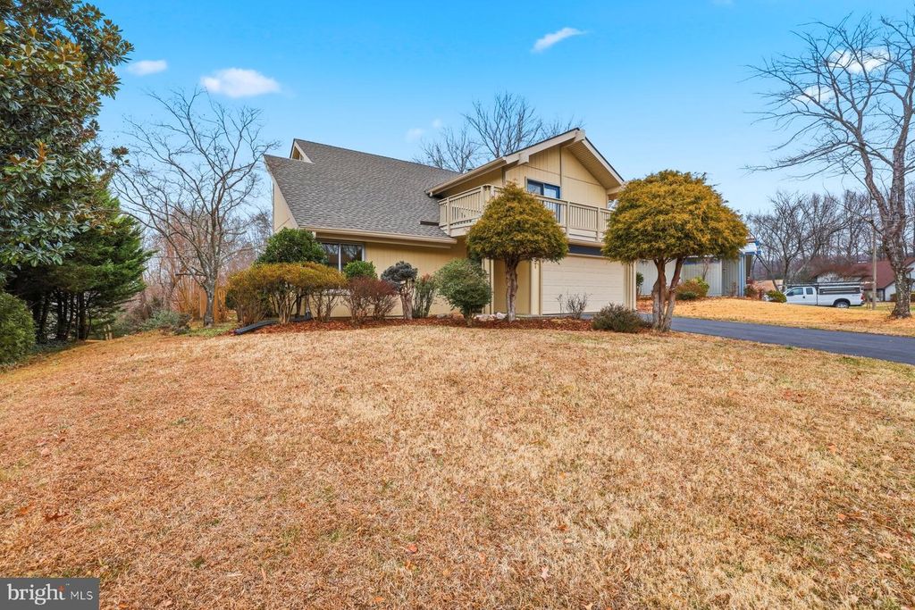 5948 HALL ST, Springfield, VA 22152