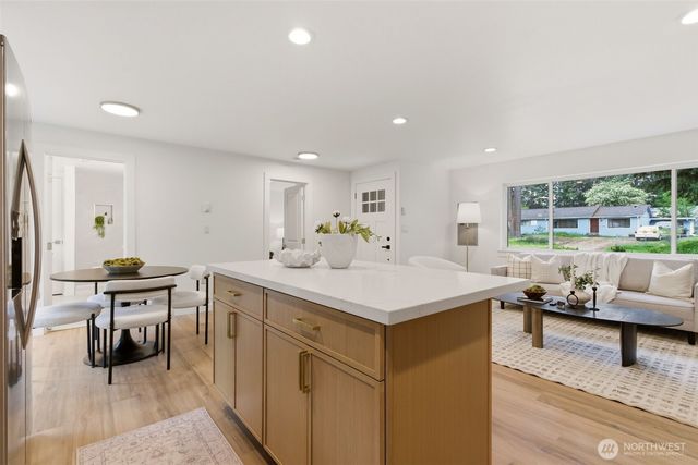 22605 60th Avenue W, Mountlake Terrace, WA 98043