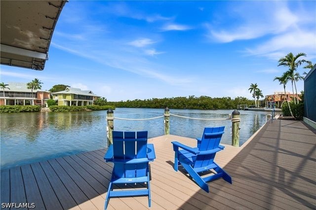 4882 Regal DR, Bonita Springs, FL 34134