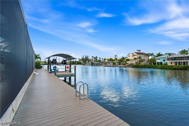 4882 Regal DR, Bonita Springs, FL 34134