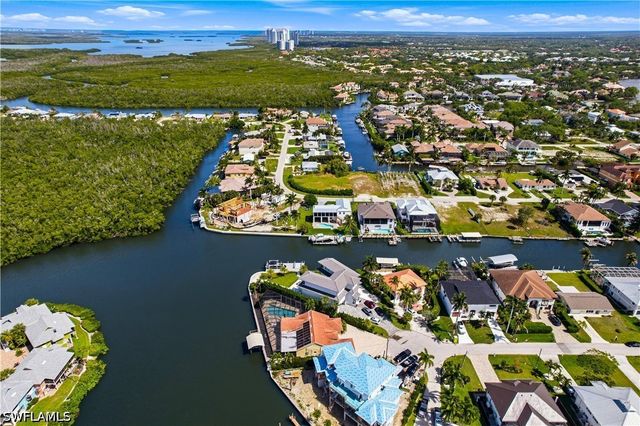 4882 Regal DR, Bonita Springs, FL 34134