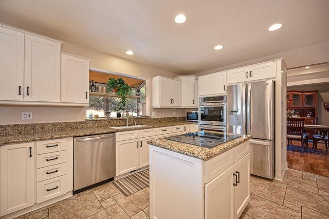 2579 Otter Trl, Cool, CA 95614