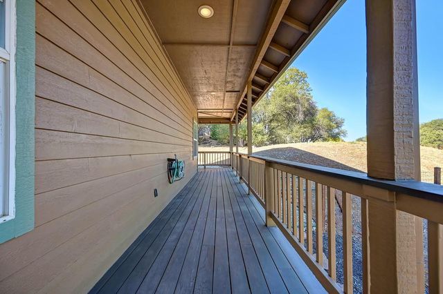 2579 Otter Trl, Cool, CA 95614