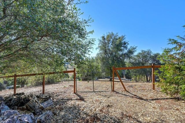 2579 Otter Trl, Cool, CA 95614