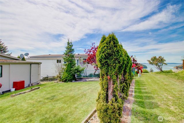 2704 Dundee Place, Anacortes, WA 98221
