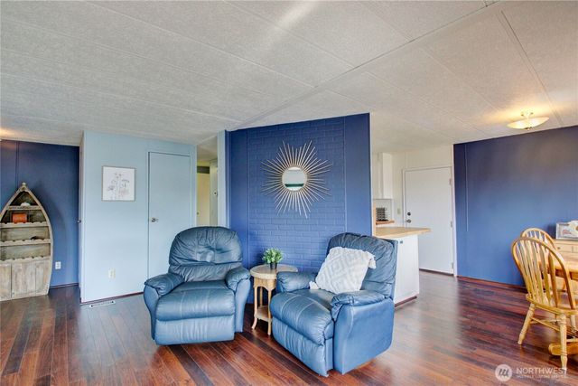2704 Dundee Place, Anacortes, WA 98221