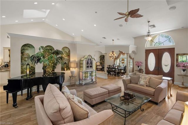 649 Bow Line DR, Naples, FL 34103
