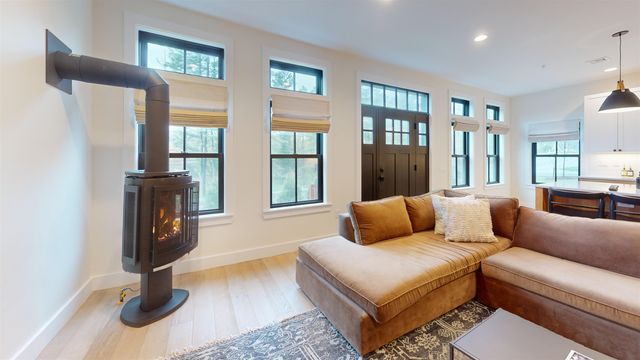 3148 Mountain Road B, Stowe, VT 05672