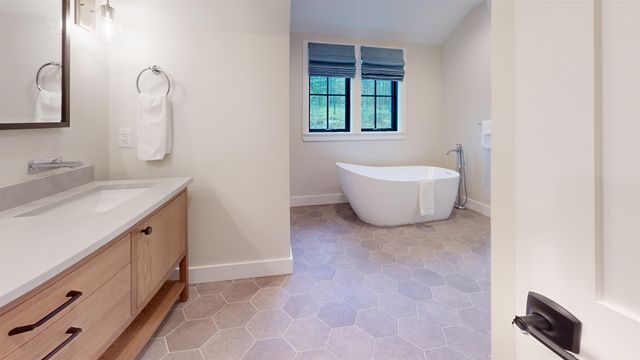 3148 Mountain Road B, Stowe, VT 05672