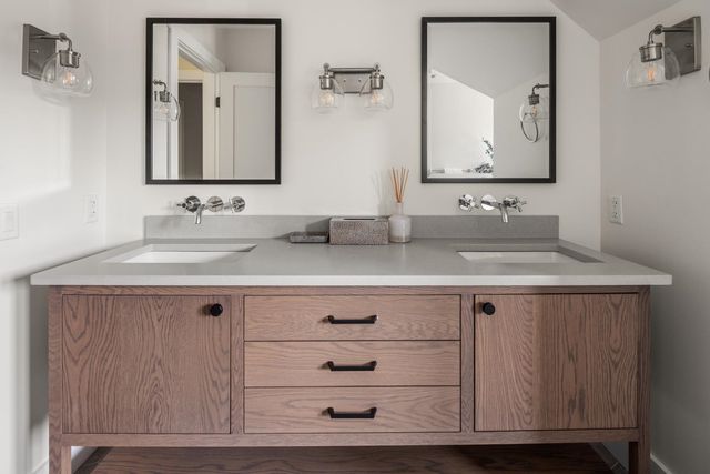 3148 Mountain Road B, Stowe, VT 05672