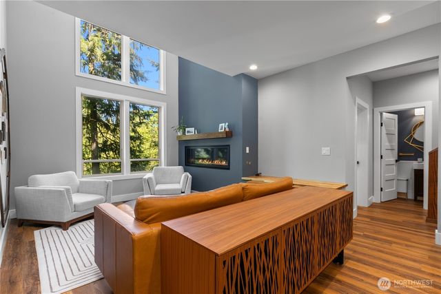 2 Rocky Ridge Drive, Bellingham, WA 98229