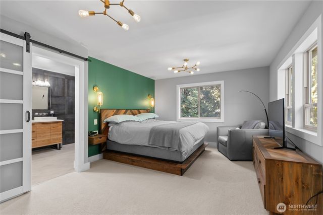 2 Rocky Ridge Drive, Bellingham, WA 98229