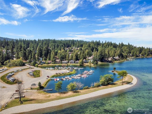 2 Rocky Ridge Drive, Bellingham, WA 98229